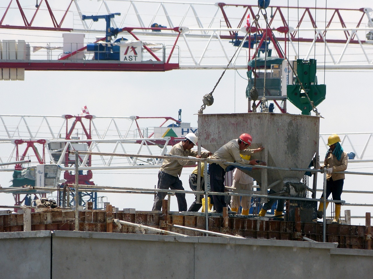 construction, crane, building construction-271873.jpg